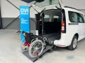 Volkswagen Caddy Maxi *Rollstuhl* Rampe