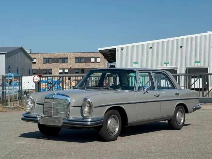 Mercedes-Benz 250 S (W108) - Automatik