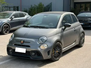 Abarth 595 C 1.4 Turbo T-Jet 180 CV Competizione