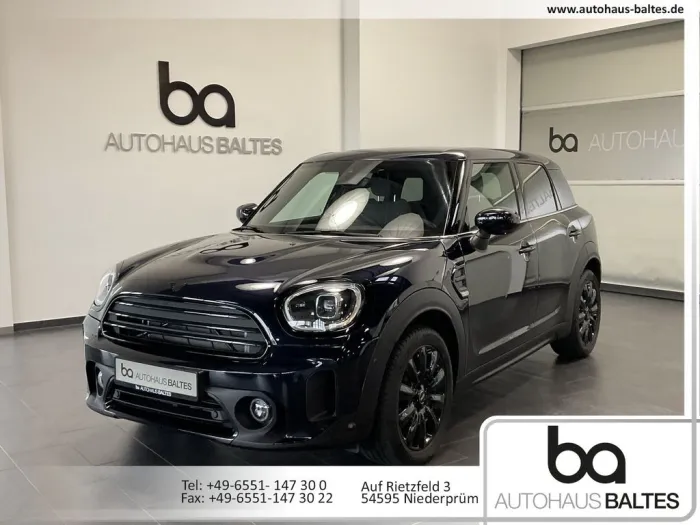 MINI Cooper Countryman Trim 18