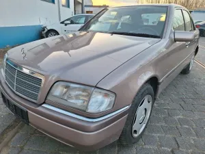 Mercedes-Benz C 220 D ELEGANCE H-Tüv