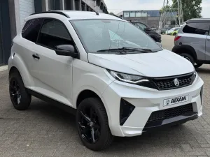 Aixam Crossover Black Edition - 45 km/h - 2026 - 5.032