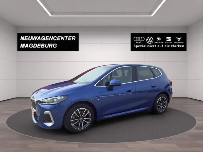 BMW 218i Active Tourer M SPORT*360°KAMERA*HuD*NAVI*S