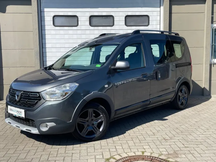 Dacia Dokker Stepway Celebration Navi * PDC * AHK *