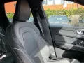 Volvo XC60 B5 AWD Plus Dark Abstandstempomat el. Sitze
