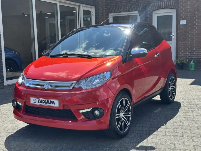 Aixam Brommobiel Coupé Evo - 45km - 2018 - Parelmoer r