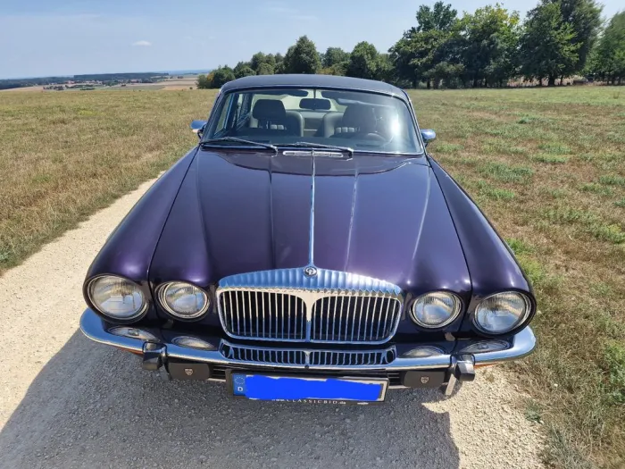 Jaguar Daimler XJ6 Vanden Plas 4.2 Series II
