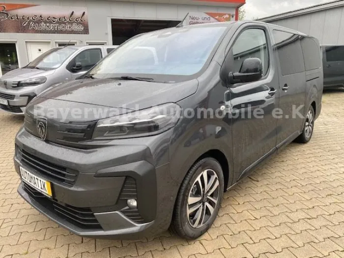 Peugeot Traveller 2,2 Allure L3 7-Sitz Navi AHK PanodACC