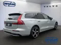 Volvo V60 Kombi B4 Ultra Dark HUD Digitales Cockpit Me