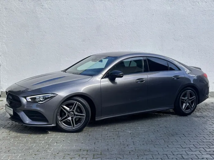 Mercedes-Benz CLA 180 AMG-Line/MBEAM/NAVI/WIDE/JUNGE STERNE