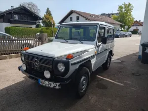 Mercedes-Benz G 300 D