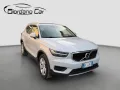 Volvo XC40 T3 Momentum Pro Automatico