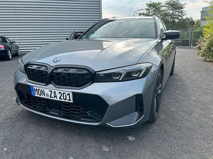 BMW M340i xDrive Touring Auto -