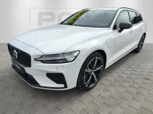 Volvo V60 T6 AWD Ultra Dark 19