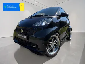 Smart ForTwo- BRABUS- 102PS- LEDER- PANO- SHZ- SERVO