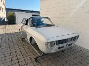 Alfa Romeo Bertone Kantenhaube GTA-Projekt