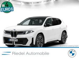 BMW iX3 40 Klimaaut. AHK Sitzhzg. Vorn Lankradhzg.