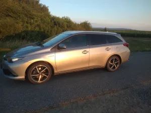 Toyota Auris Touring Sports Touring Sports Hybrid 1...