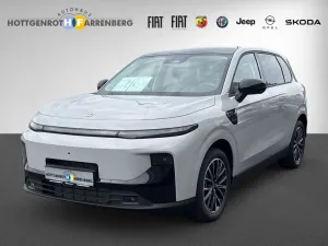 Leapmotor B10 Hybrid EV REEV Design Panorama Navi Soundsys