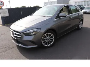 Mercedes-Benz B 200 Progressive, Automatik, Navi, Kamera, LED