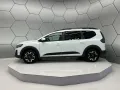 Dacia Jogger Extreme Eco-G 120 7-Sitzer Winter/Driving