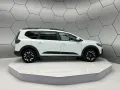 Dacia Jogger Extreme Eco-G 120 7-Sitzer Winter/Driving