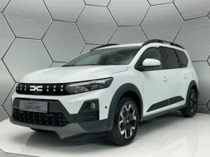 Dacia Jogger Extreme Eco-G 120 7-Sitzer Winter/Driving