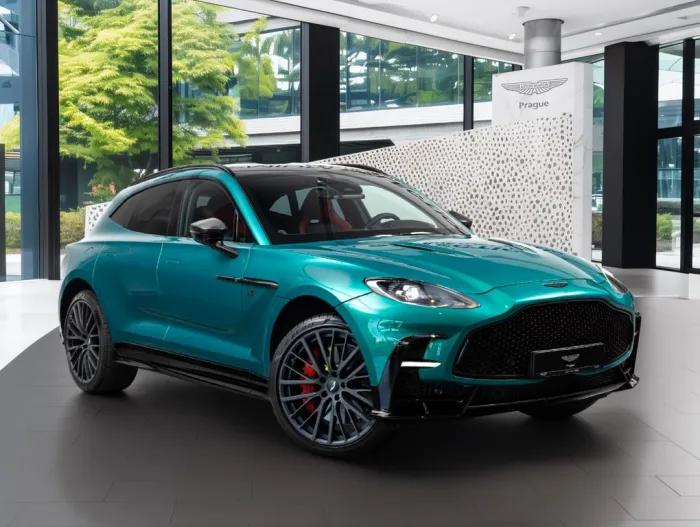 Aston Martin DBX 4.0 V8 S