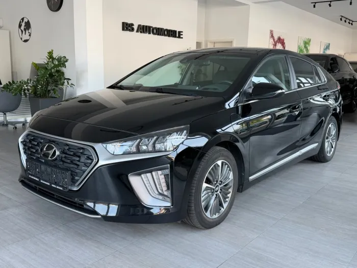 Hyundai IONIQ Ioniq Style Plug-In Hybrid