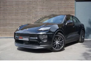 Porsche Macan 4 Pano Bose Kamera Vollleder AHK 0,25%