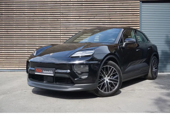 Porsche Macan 4 Pano Bose Kamera Vollleder AHK 0,25%