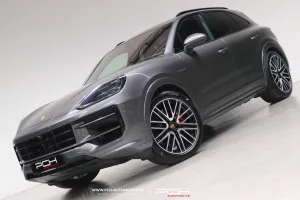 Porsche Cayenne S 3.0 Turbo E-Hybrid 519hp- Sport Design
