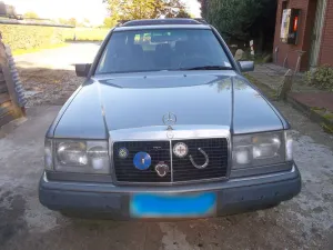 Mercedes-Benz Mercedes S124, 250D Kombi mit TÜV neu, suc...