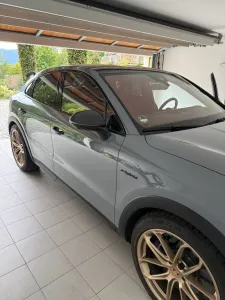 Porsche Turbo E-Hybrid Coupé
