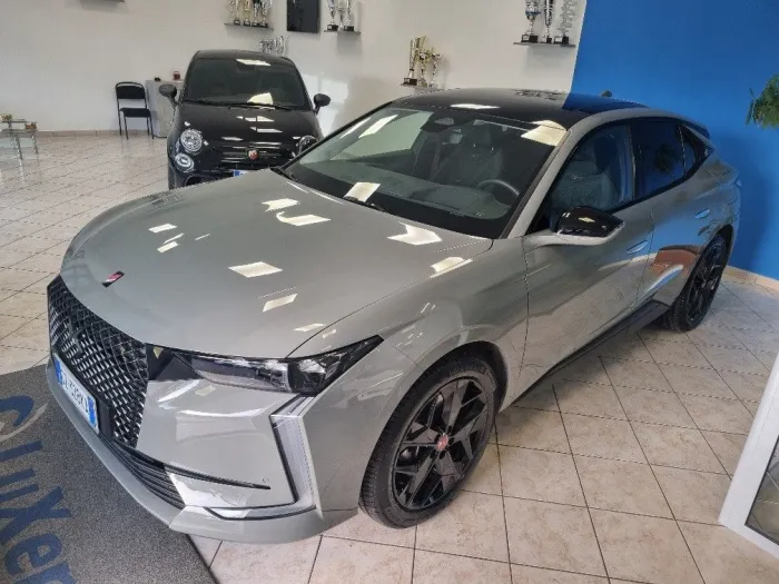 DS Automobiles Ds DS4 4 Plug-In Hybrid 225 Performance line