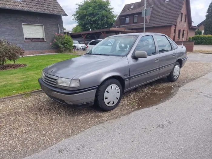 Opel Vectra A, Orginal 48000 km , Lack sch...