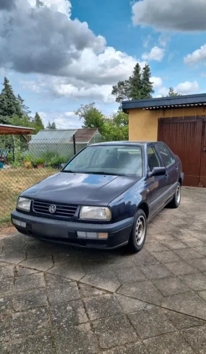 Volkswagen vw vento 1.8 90 ps