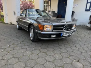 Mercedes-Benz 280 SL, unrestaurierter Originalzustand. Neuwert