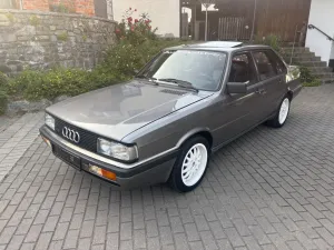 Audi 90 Quattro TYP85 TÜV+H-Kennz. ZR ern VIEL NEU S2