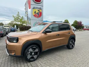 Fiat Grande Panda Elektro La Prima  Winter Paket SHZ
