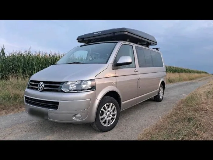Volkswagen VW T5 Caravelle - 9 Sitzer mit Dachzelt