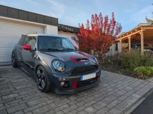 MINI John Cooper Works GP2 R56