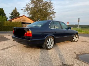 BMW Bmw 525i ohne Vanos sehr selten schöner Zu...