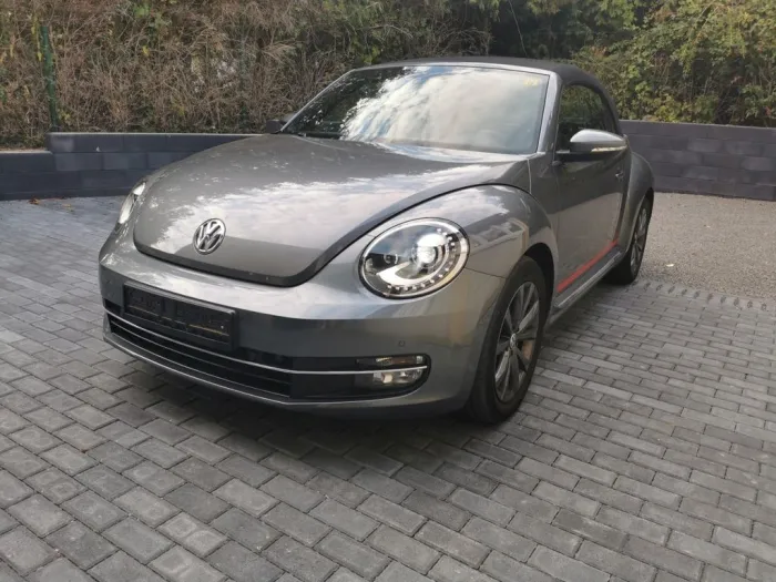 Volkswagen Beetle 1.2 TSI DSG BMT CLUB Cabriolet CLUB