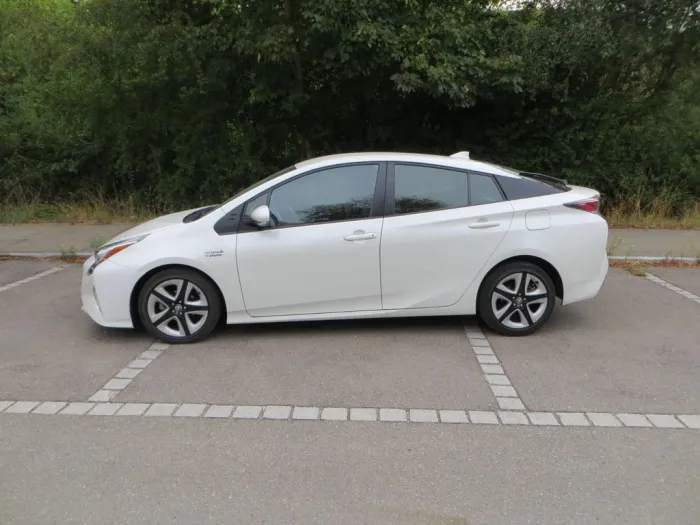 Toyota Prius 1.8-l-VVT-i Executive 