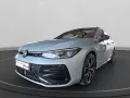 Volkswagen Passat 2.0 TDI 4Motion DSG R-Line PANO*AHK*IQ