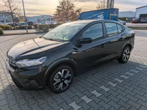 Dacia Logan Black Edition TCe 90 CVT