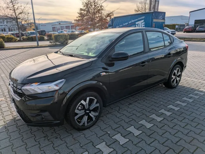Dacia Logan Black Edition TCe 90 CVT