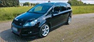 Opel Zafira B 2.2 Direkt Opc LineII