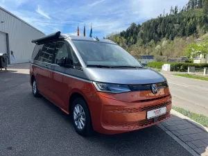 Volkswagen T7 California 2.0 TDI Beach Camper Ladedose Stan